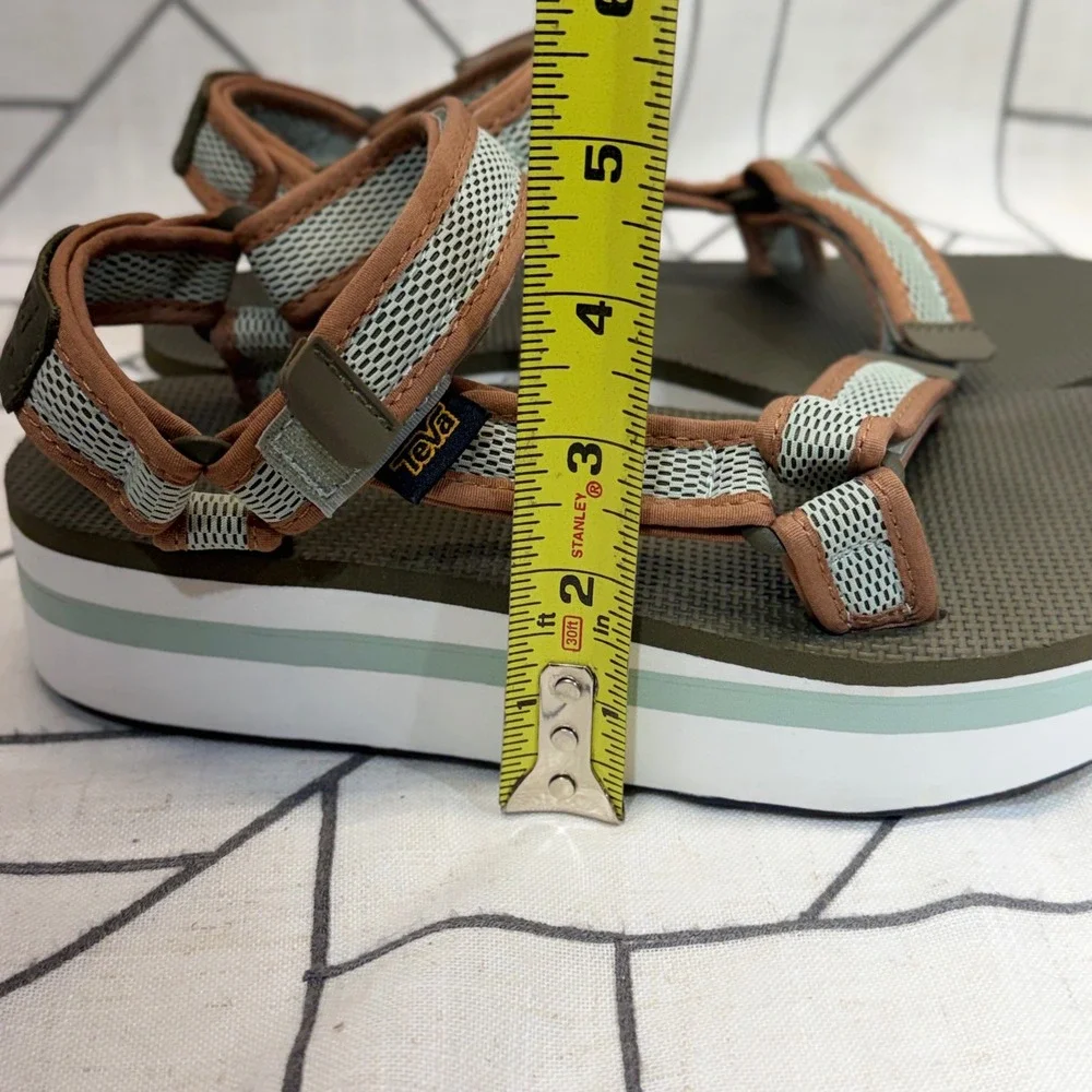 Teva Midform Universal Sandals Size 8 Green Mesh Platform Strappy 1102451 READ